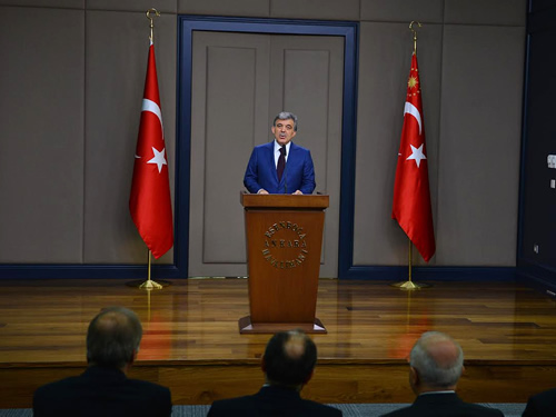 Cumhurbaşkanı Gül, Kuzey Kıbrıs Türk Cumhuriyeti’ne Gitti